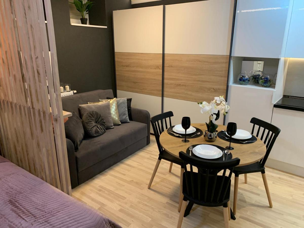 Petit Appartement Krasków Eksteriør bilde